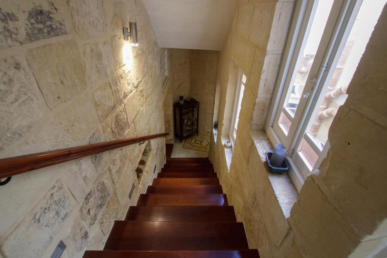 Town House Steeped In History Villa Rabat Eksteriør bilde
