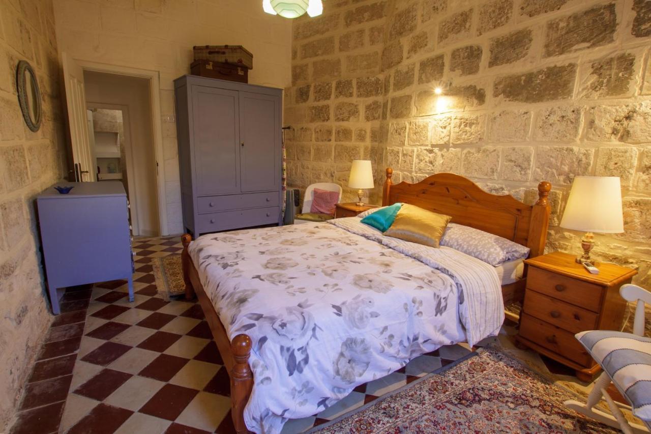 Town House Steeped In History Villa Rabat Eksteriør bilde
