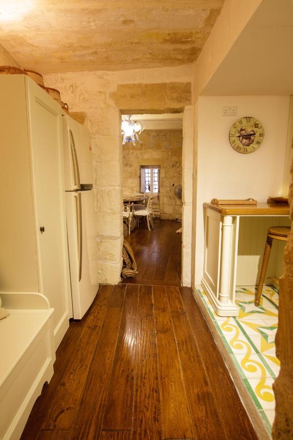 Town House Steeped In History Villa Rabat Eksteriør bilde