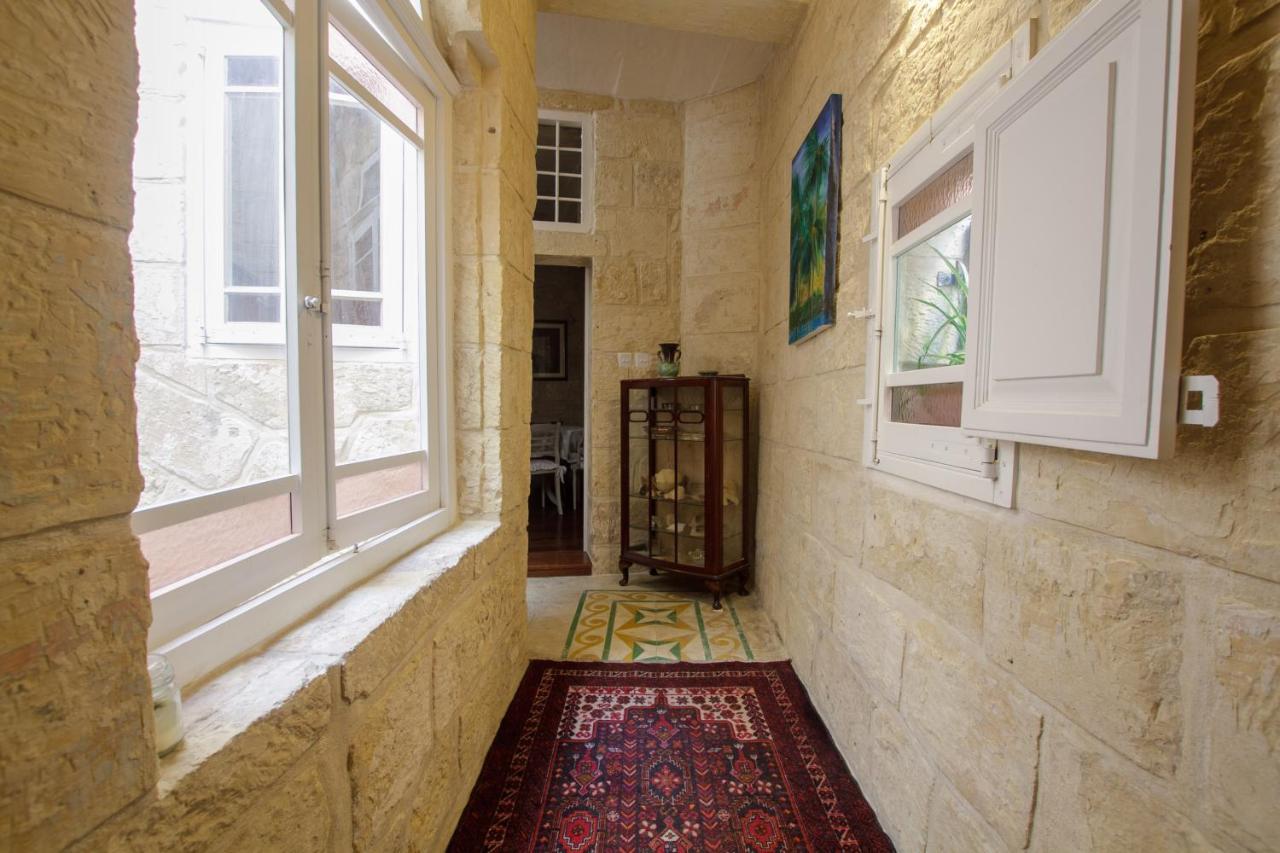 Town House Steeped In History Villa Rabat Eksteriør bilde