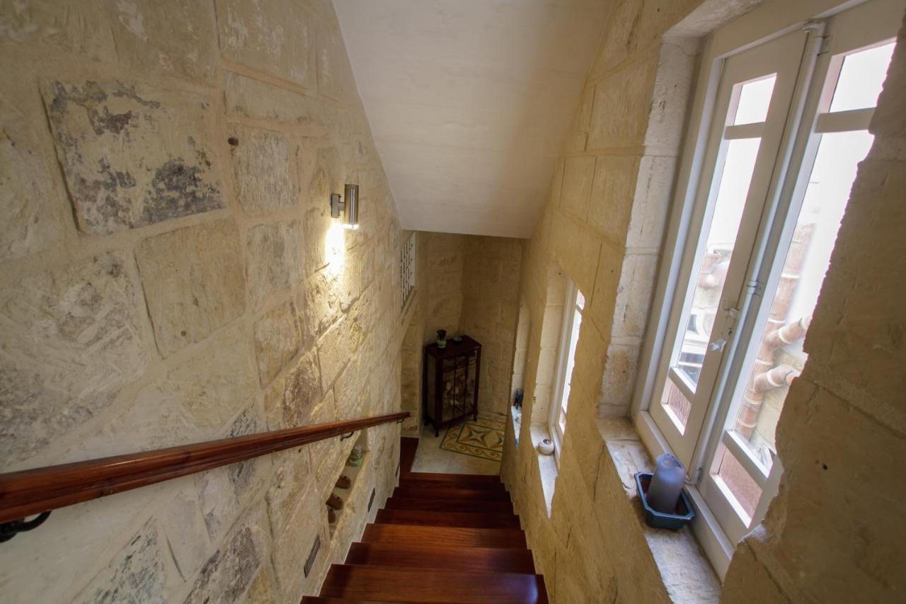 Town House Steeped In History Villa Rabat Eksteriør bilde